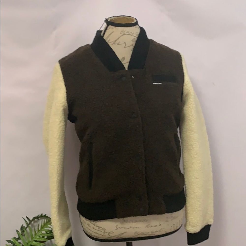 NWT MEMBERS ONLY BOMBER JACKET SIZE L